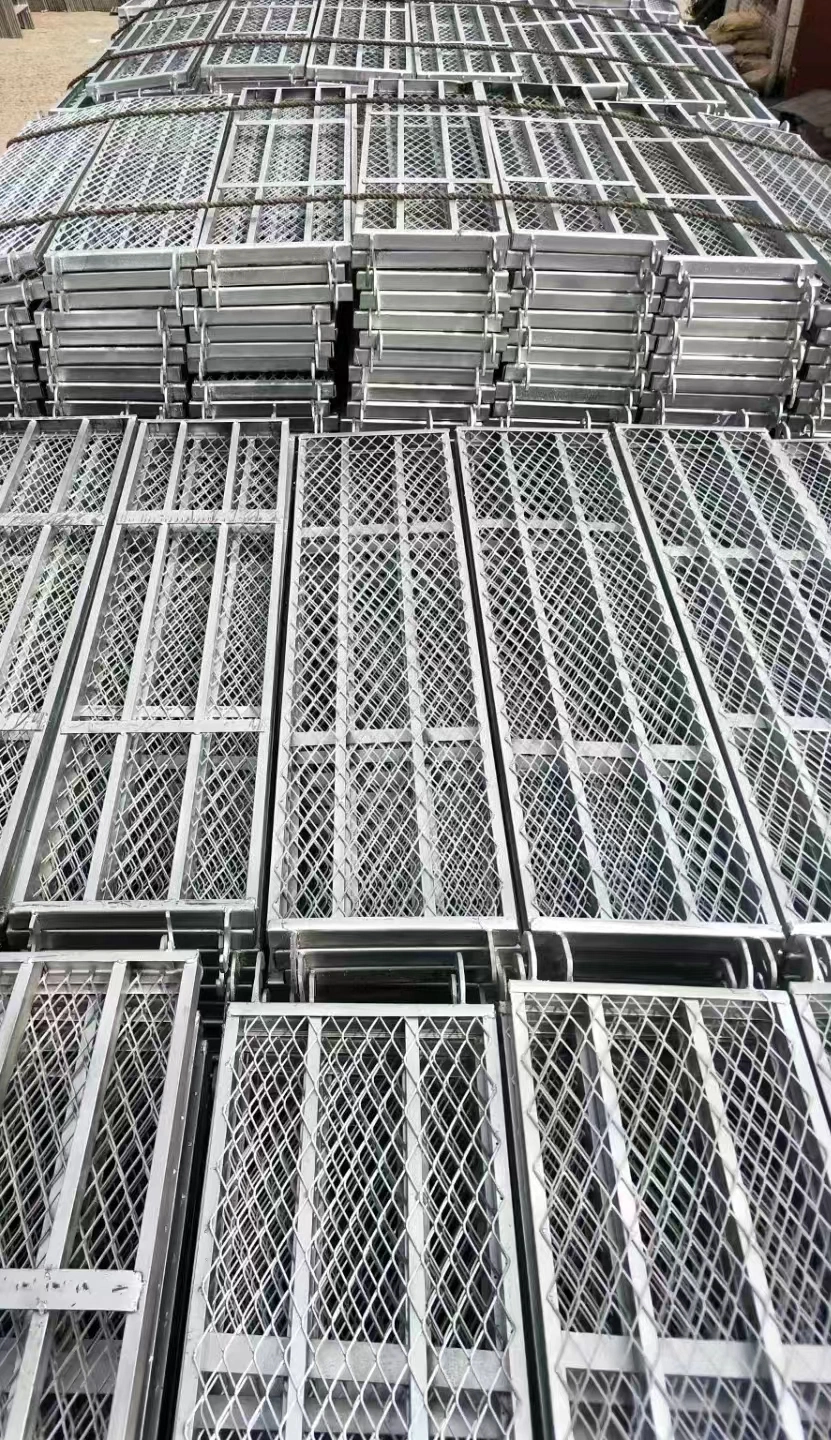 Construction Bridge Engineering Support/Galvanized Movable Scaffold